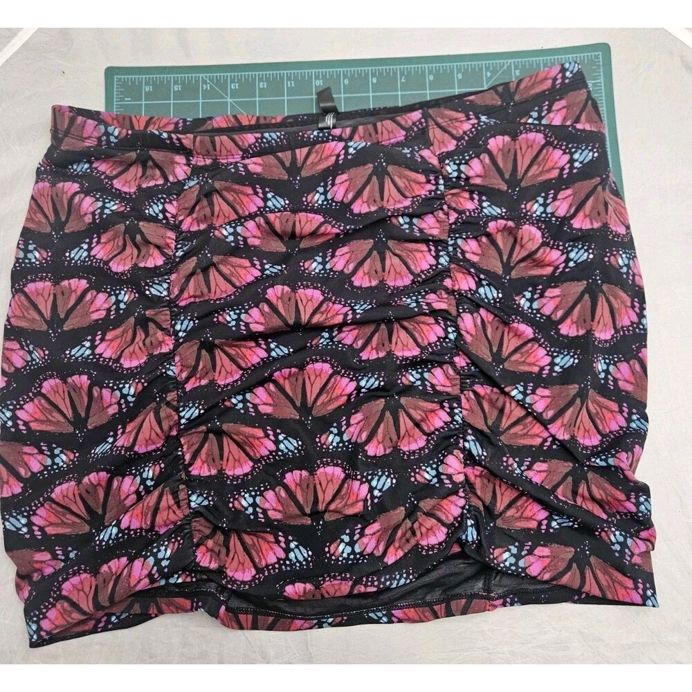 Torrid 2 Butterfly Swim Skirt Plus Size 2X